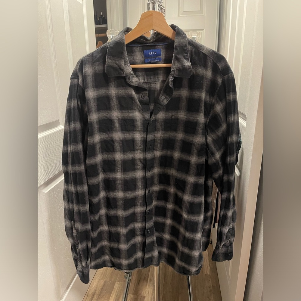 Casual Button Down Flannel Apt. 9